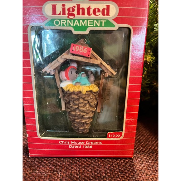 Vintage Hallmark Holiday Magic Chris Mouse Dreams 1986 - Picture 8 of 12